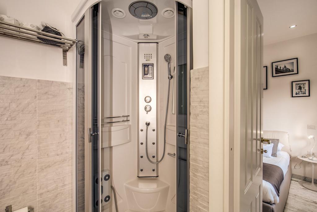 Chain Vatican Suites Rome Exterior photo