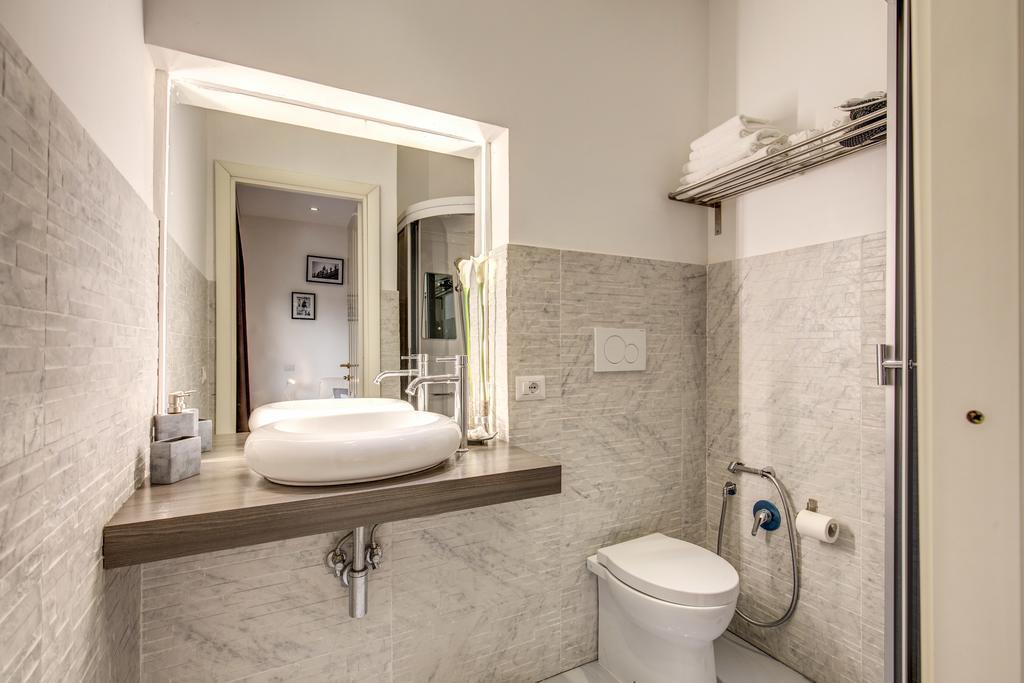 Chain Vatican Suites Rome Exterior photo